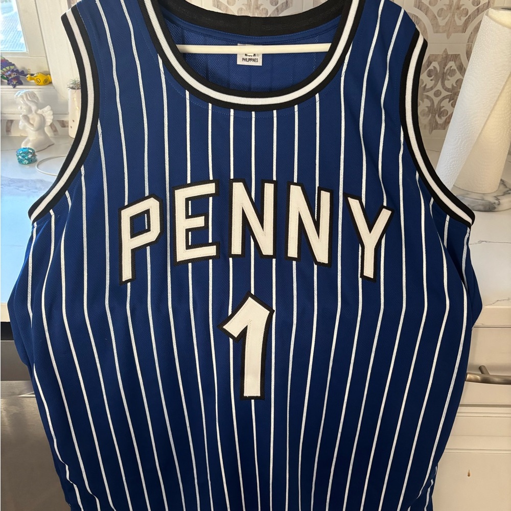 Penny Hardaway signed Striped Basketball Jersey